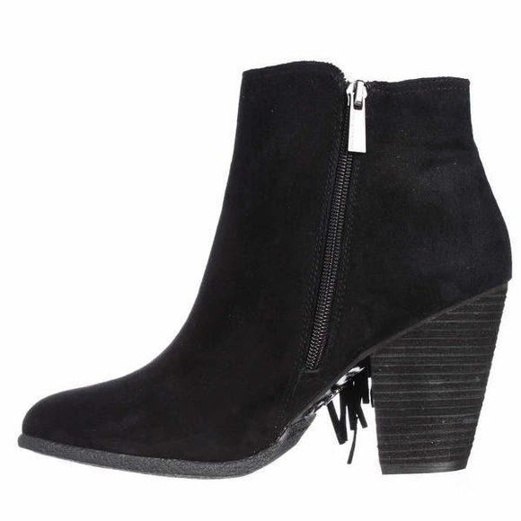 Vince Camuto Hayzee Fringe Suede Ankle Booties - Picture 4 of 9